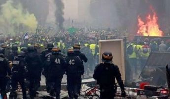 Émeutes en France avec les gilets jaunes
