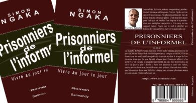Couverture avant du roman Prisonniers de l'informel de Simon Ngaka