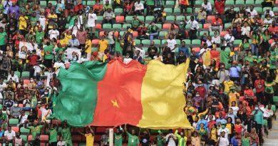 Supporters du Cameroun stades CAN